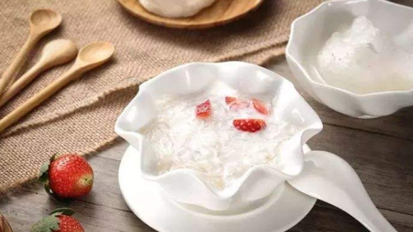 燕窩食用起來(lái)怎么樣？哪些人不適合吃燕窩？